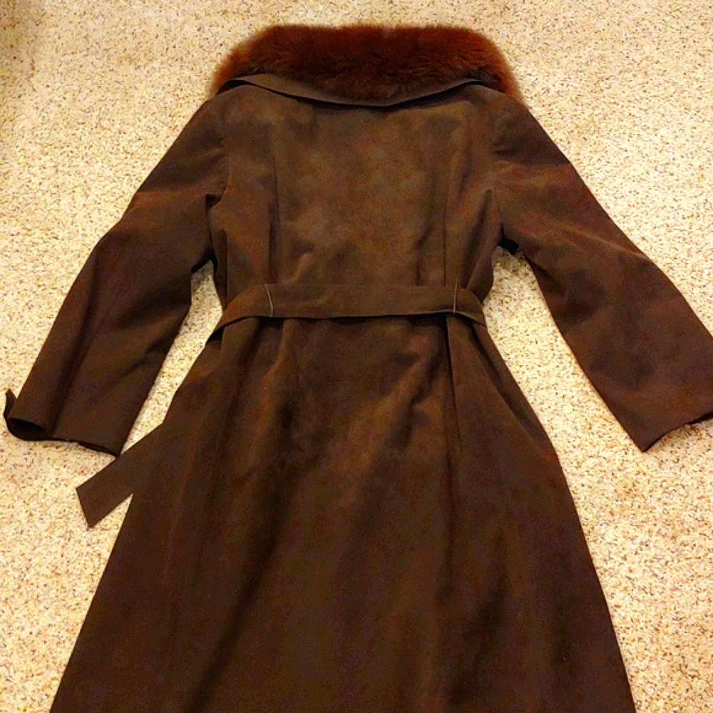 Vintage Schnell Ultra Suede Coat W/ Fox Fur Collar - Picture 3 of 7